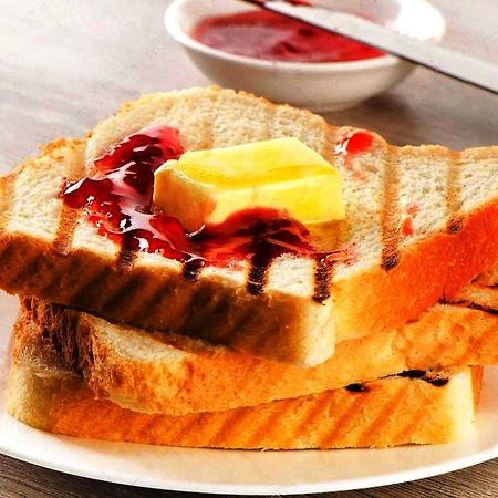 Fabhotel The Pannies Бопал Екстериор снимка