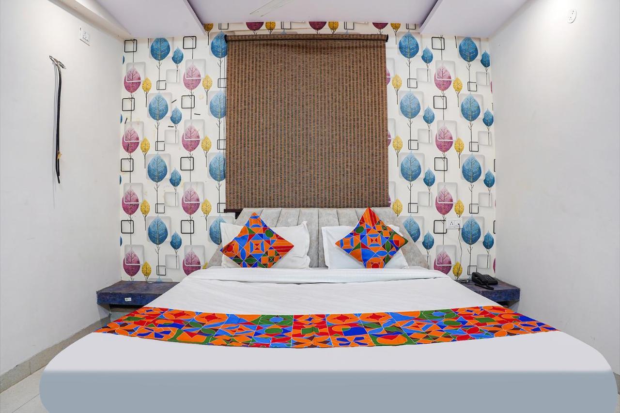 Fabhotel The Pannies Бопал Екстериор снимка